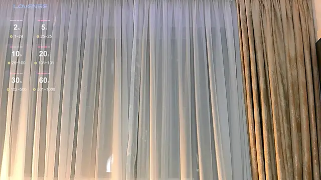 Leather skirt, sensual dance !