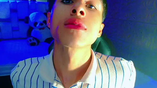 [6 Dec 07:09] Private Show - Evans_Robinson 캠 모델의 동영상