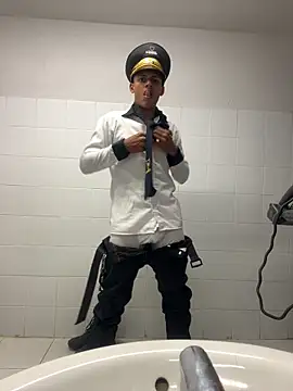 [3 Apr 16:13] Private Show