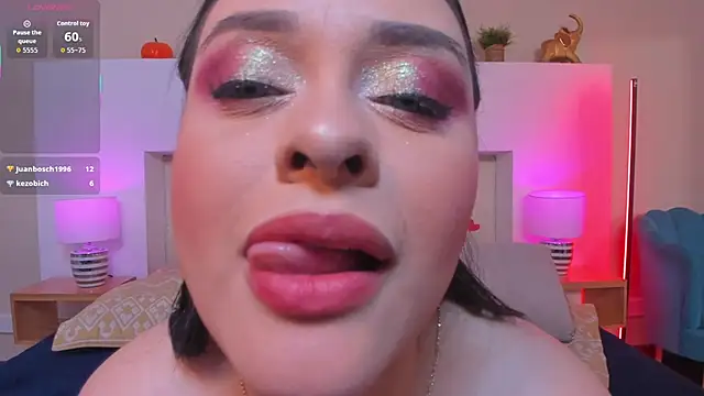 oily boobs, handjob and blowjob - ক্যাম মডেল AnikaRomanoff_-এর ভিডিও