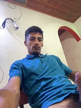 [2 Jan 11:50] Public Show - Vídeo de maxI_dick33, modelo de vídeos