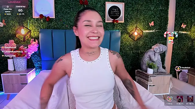 ✨🙈✨ Look my cute body bby ✨🙈✨ - GabyyCute_ adlı kamera modelinin videosu