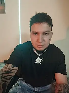 [27 Dec 19:22] Public Show - vídeo de GideonCartie modelo de câmara