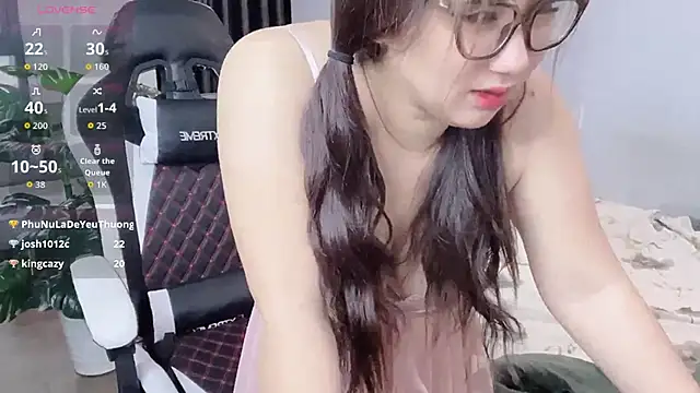 [19 Dec 08:11] Private Show - vídeo de la modelo de cam Ni-Ni_2K