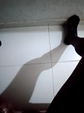 [3 Dec 12:44] Public Show - video by jzt23812 cam model