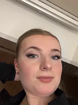 My longest video only 599tk - video di MilaLuxe modella di cam