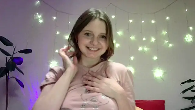 Uncut  Livestream - vídeo de MichelleVibes18 modelo de câmara