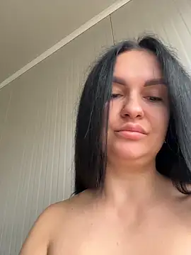 [24 Jan 13:46] Private Show – video od webkamerové modelky MeganBlueq