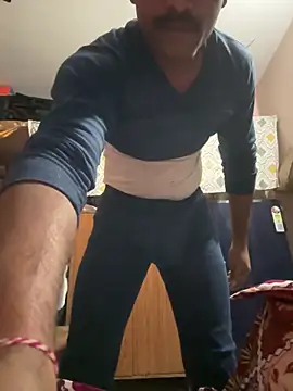 [31 Dec 11:55] Public Show - video di x143567 modella di cam