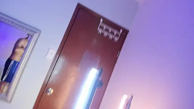 INDIAN ROLL - วิดีโอโดย Ambar_Baker_7