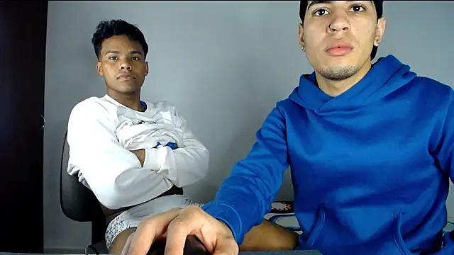 [25 Jan 01:35] Private Show – video af black_men9 cam-model