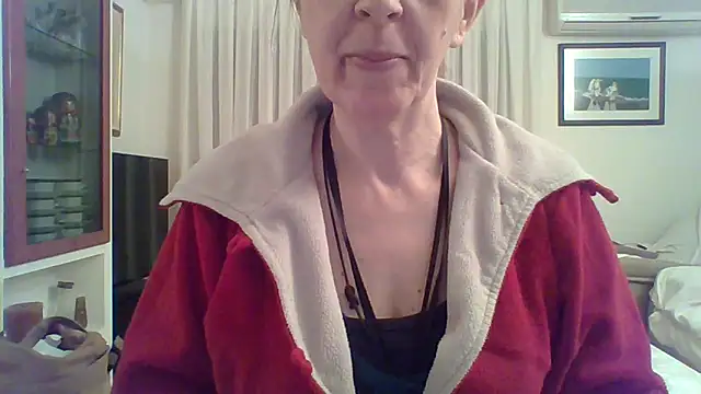 skiaffeggiami il culo[19 Dec 20:26] - video by Lunamaya7 cam model