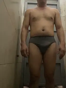 [25 Dec 22:53] Public Show – video af Anhyeuem1950 cam-model