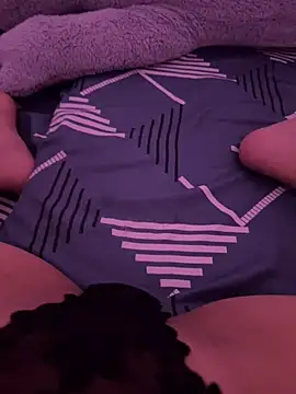 [1 Jun 23:12] Private Show pussy wet