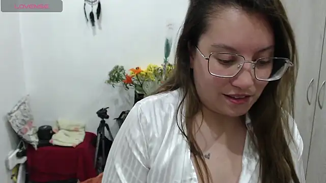 Masturbation for me - video by isabellahunternurs12 cam model