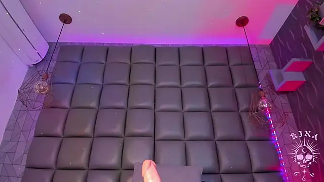 Private Show - Juicy & Sloopy BJ