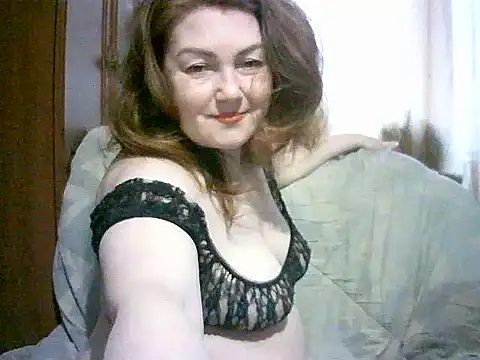 [18 Dec 15:55] Public Show - video by _MORNING-STAR_ cam model