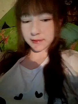 Show at my parents' house, showed my tits and butt))