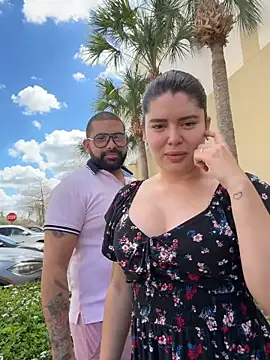 Private Show 🥵outside - video oleh mangolini_parrocini kamera model