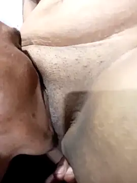 17 minutos de sexo oral a ella 🥵🤤😋 - video di JBSandMON modella di cam