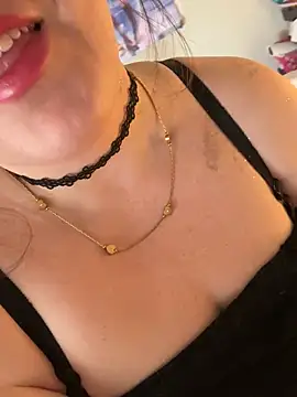 [24 Jan 14:15] Private Show - video av KittyCreamKisses cam model