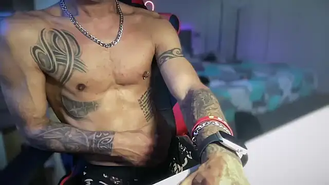 JSYMON – Aktuellstes Video des Cam-Models 3039