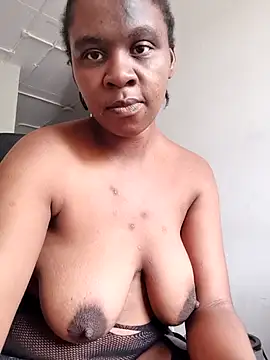 Using my dildo vibrator - vídeo de la modelo de cam princess-boobz