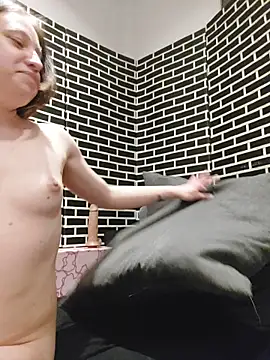 Spatgirl - video by Spatgirl cam model