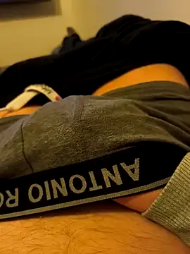 [13 Feb 23:20] Ticket Show - video van alexi1015 cam-model