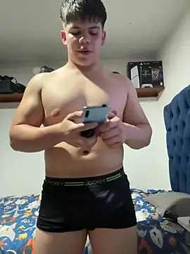Mucho cum