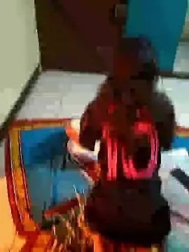 Private Show - video by Chiquitoperopeligroso4 cam model