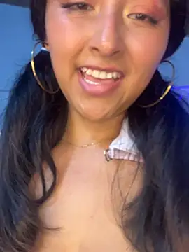 [14 Jan 13:58] Private Show - video của người mẫu cam annali_harper