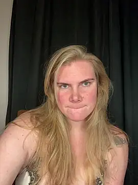 POV you fuck me - video av SexyBlondJoanna cam model