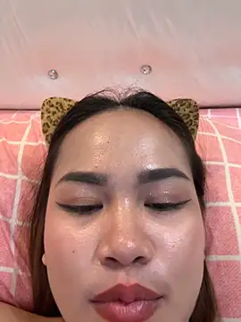 [25 Feb 04:05] Spy Show－カメラキャストのPonthipの動画