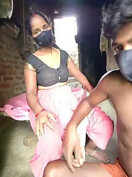 Bhabhi show boobs and pusssy