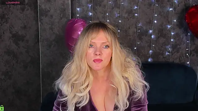 [13 Feb 10:07] Private Show - Vídeo de Victoria_Nelson, modelo de vídeos