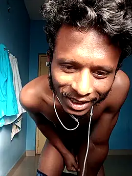 Private talk - video av sexy_satheesh cam model
