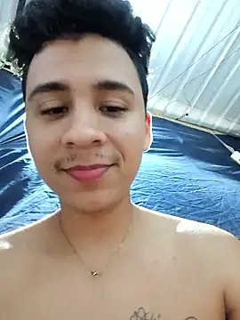 [17 Jan 09:50] Private Show - відео від вебкаммоделі Zoe_axxelll