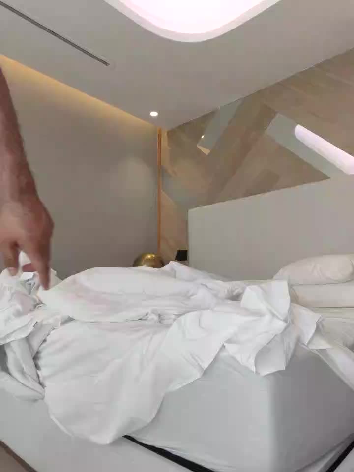 fucking me in the Hotel Room - video by Asuna_x cam model