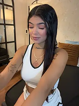 Se que amas abrir mi culo 🥵 - відео від вебкаммоделі emeraldbell