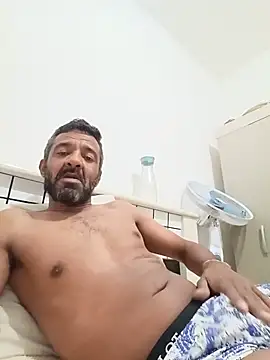 [7 Aug 17:31] Public Show - video by mineirinho22cmAtv cam model