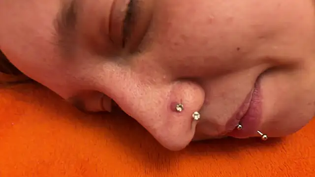 We moved — now on Spatgirl. - video od modelky/modela Spatboy