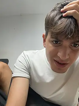 naked show, masturbation – video od webkamerové modelky Naim_TheKing