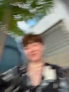 Private Show cum x3 – video od webkamerové modelky IceMur