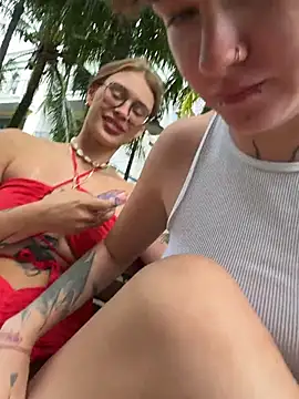I'm jerking off my girlfriend on a park bench. She's cumming