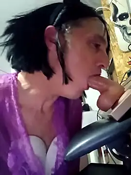 [17 Feb 05:36] Public Show - video oleh SophienewCDplayer kamera model