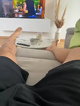 [14 May 10:32] Public Show - Vídeo de tony3729, modelo de vídeos