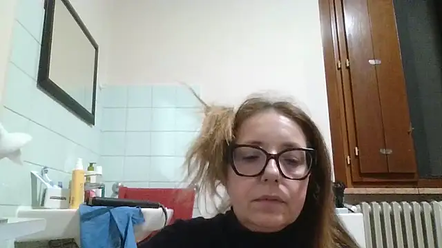 [28 Jan 19:29] Private Show - Vídeo de Miasexmilf, modelo de vídeos