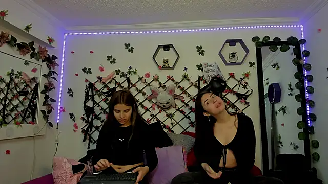 PRIVATE SHOW 2