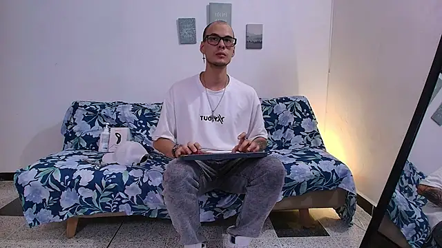 I show you my penis without an erection and I stretch my foreskin for you